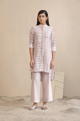Raahi Kurata Nd Trouser Co-Ord Set 